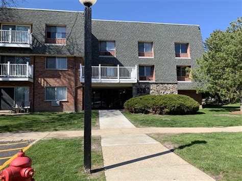 912 ridge sq elk grove village il 60007|912 Ridge Square .